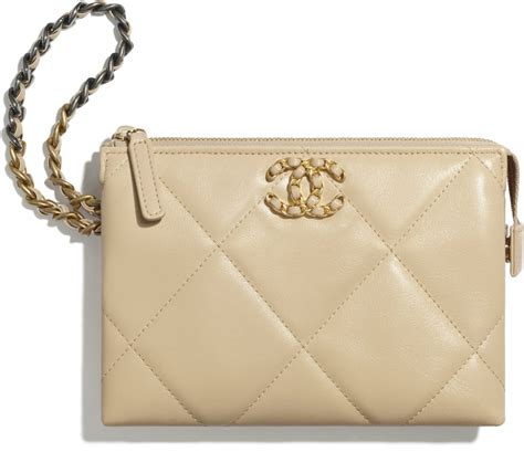 chanel pouch small